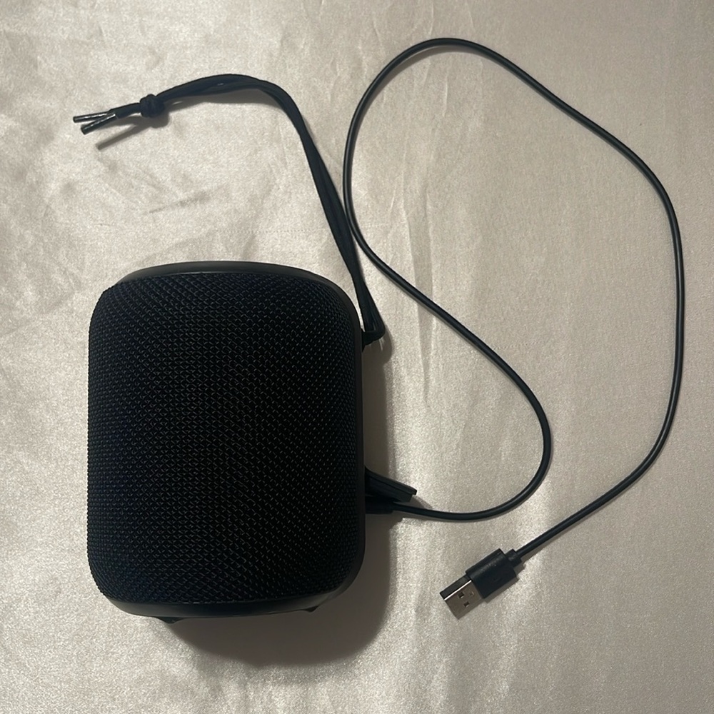 New Bluetooth Speaker, Never Used!